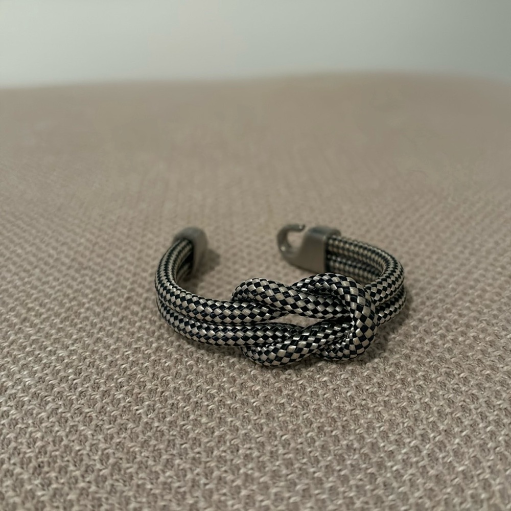 Lemon & Line Blue and Silver Bracelet